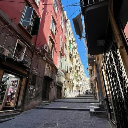 Rama-chiaia10 * Naples
